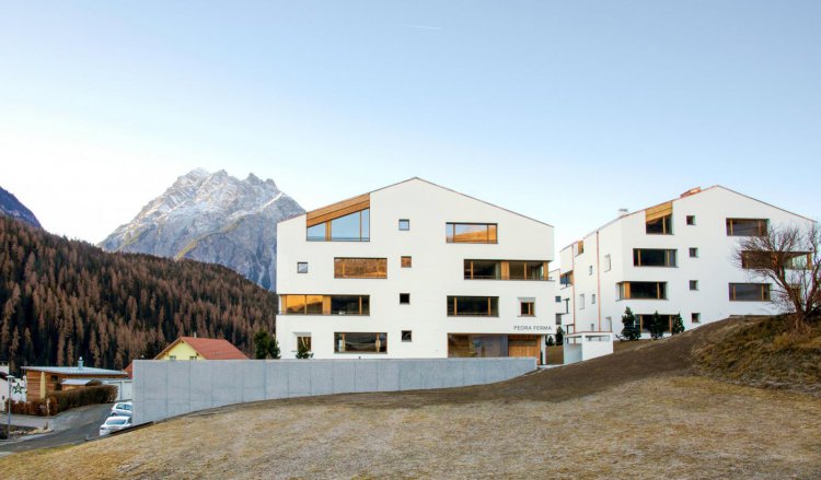 Monolit Scuol | Siedlung & Architektur