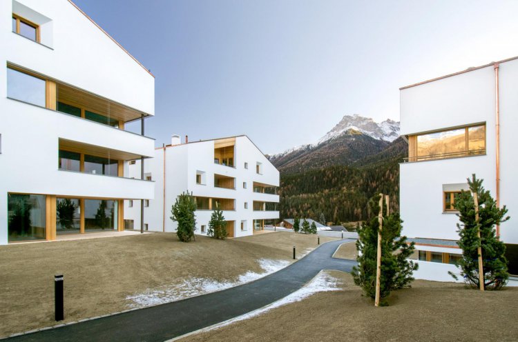 Monolit Scuol | Siedlung & Architektur